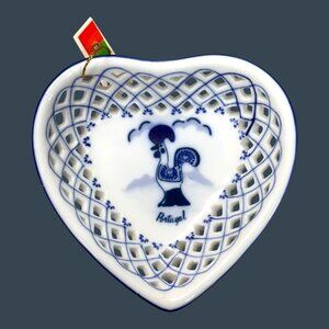 Handcrafted TCV Portugal Heart-Shaped Reticulated Trinket Dish Bowl Blue Rooster
